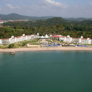 Hotel Dreams Playa Bonita Panama cazare Panama City