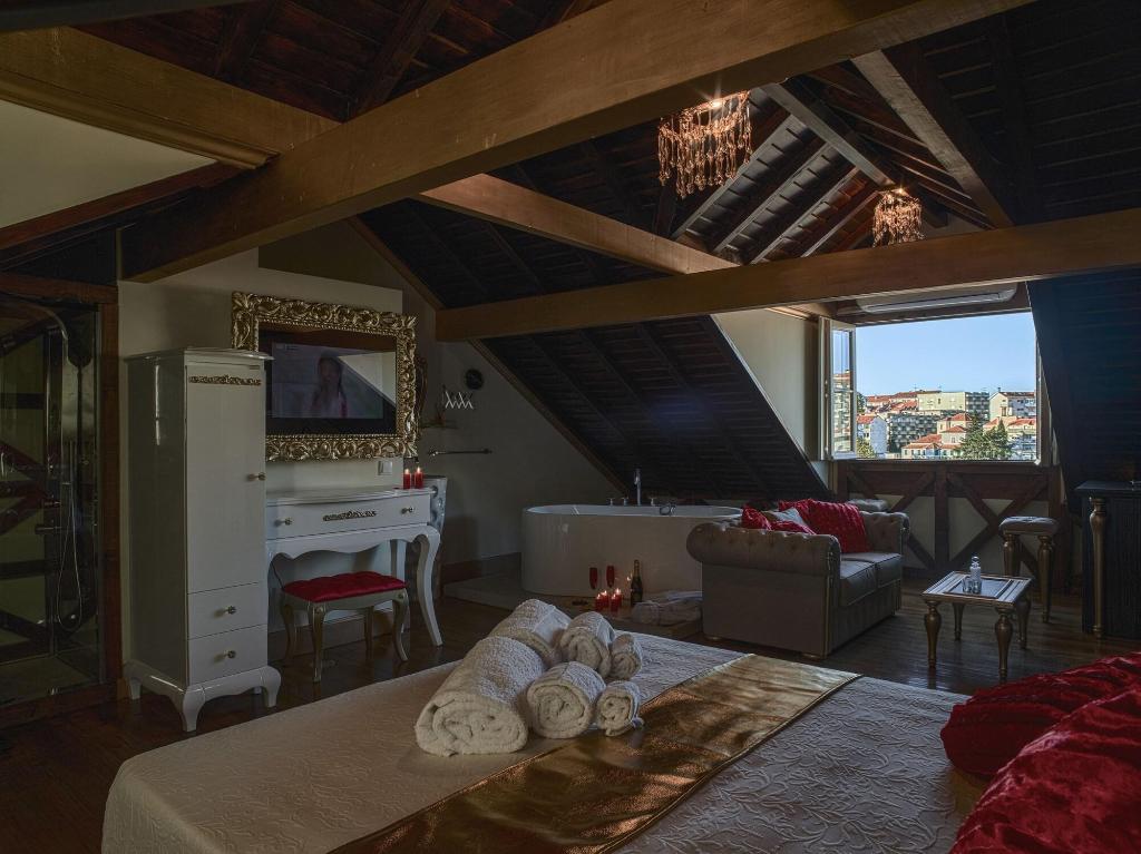 Hotel Solar Antigo Luxury Coimbra