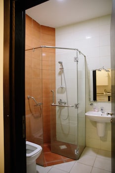 Madina Suites