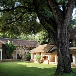 Hotel Tamarind Village cazare Chiang Mai
