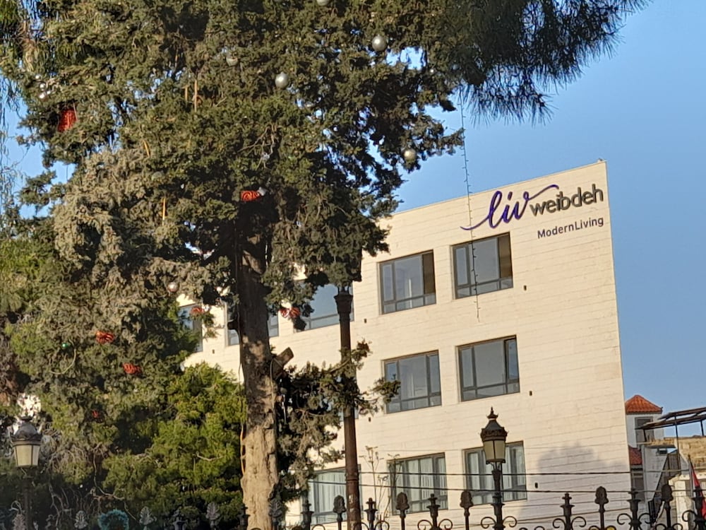 Liv Weibdeh