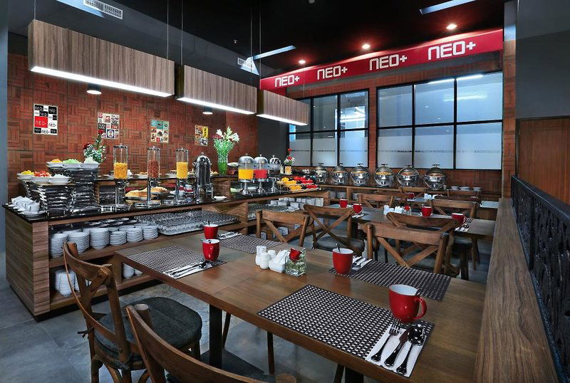 Hotel Hotel Neo+ Waru - Sidoarjo