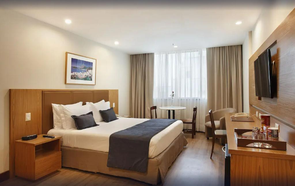 Windsor Excelsior