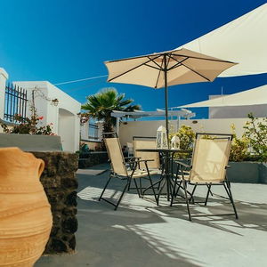 Sejur Day One Fira Mansion vacanta Fira