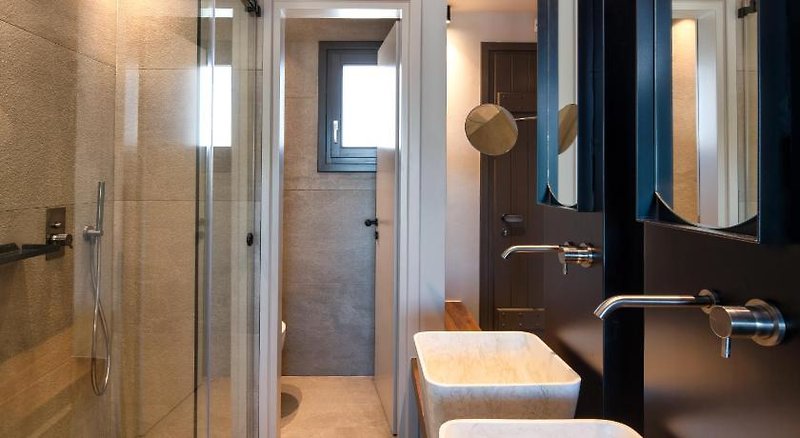 Hotel Uma Ray Suites
