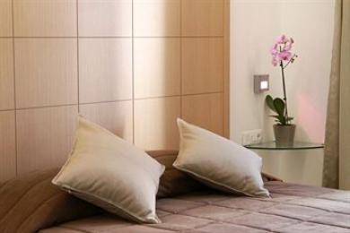 Chic Hotel