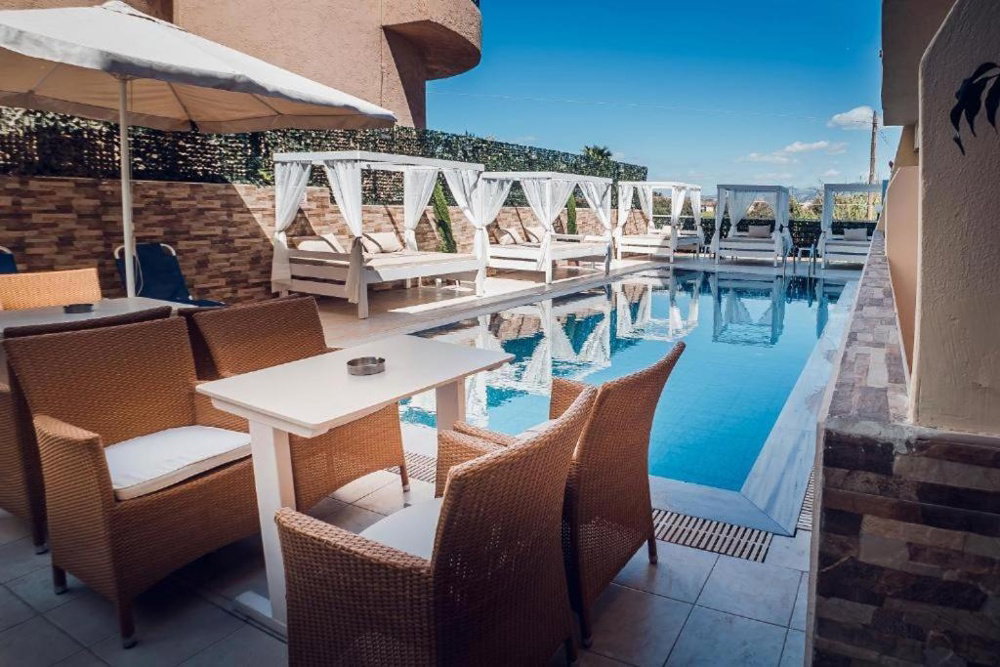 Hotel Cloud 9 Hotel