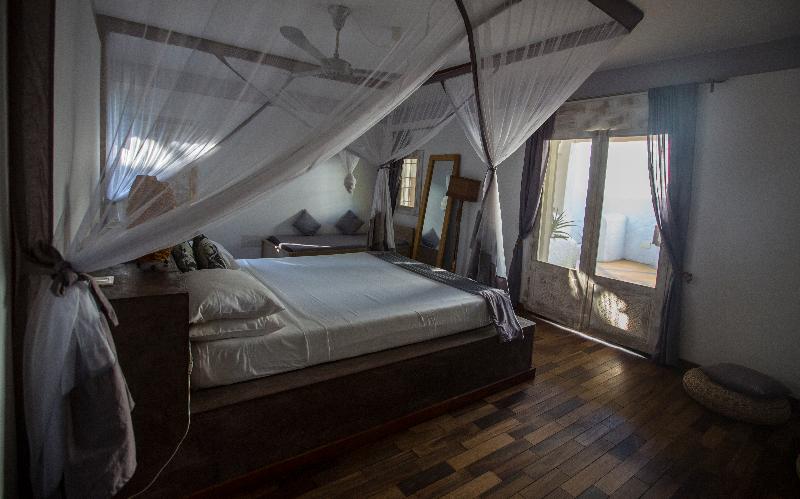 Uzuri Villa