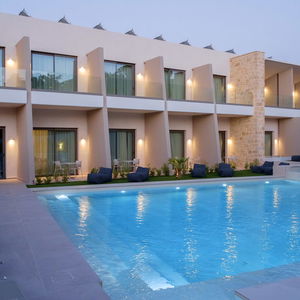 Hotel Phos Hotel Platanias cazare Agia Marina