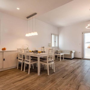 Hotel White Rock Milos Suites cazare Adamas