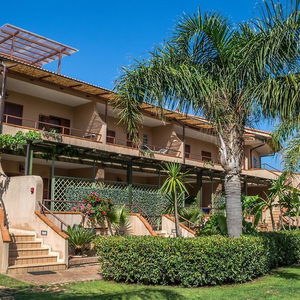 Hotel L'arcobaleno Resort cazare Ricadi