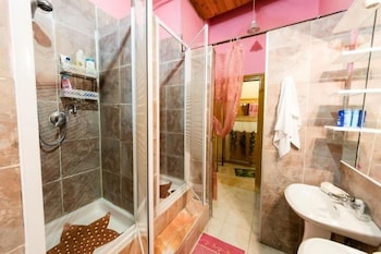 Sunshine Hostel
