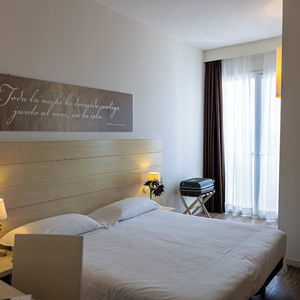 Hotel Universal cazare Senigallia