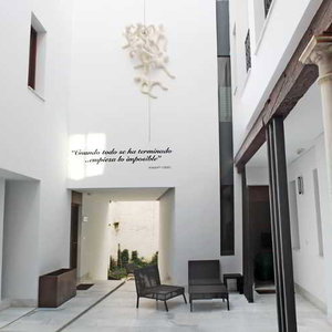 Hotel Elvira Suites cazare Granada