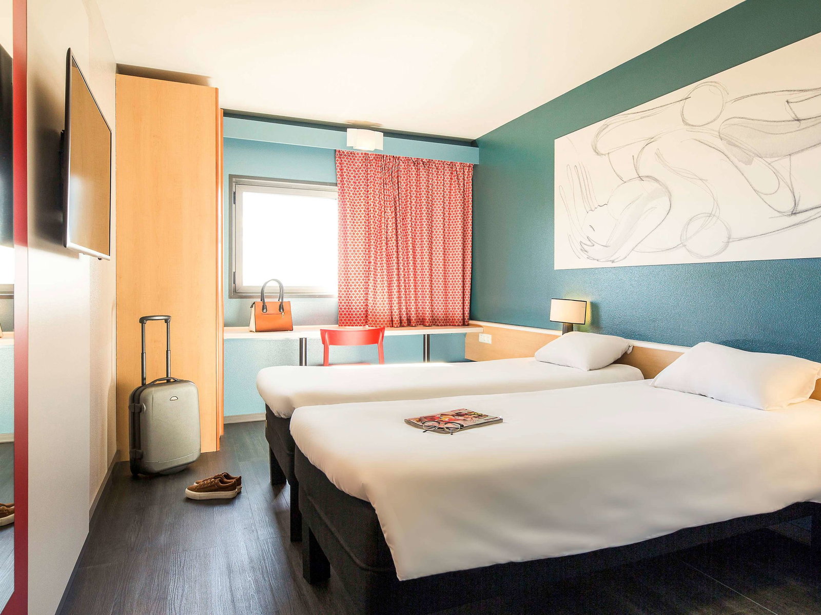 Hotel Ibis Valencia Bonaire Airport