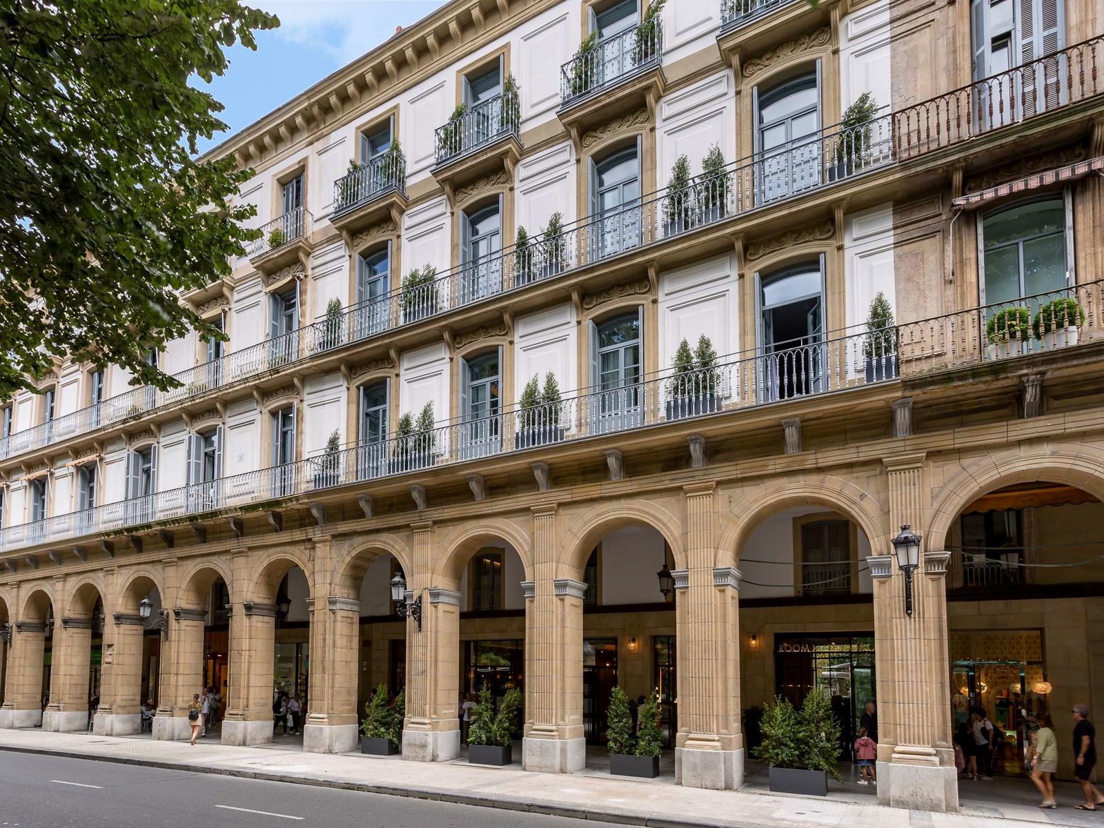 Hotel Room Mate Gorka