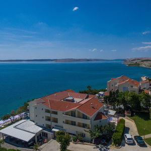 Hotel Vila 4M cazare Razanac