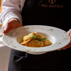 Sejur Phi Hotel Astoria vacanta Susegana