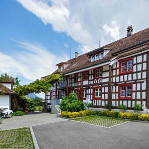 Hotel Historische Residenz Lindeneck cazare Guttingen