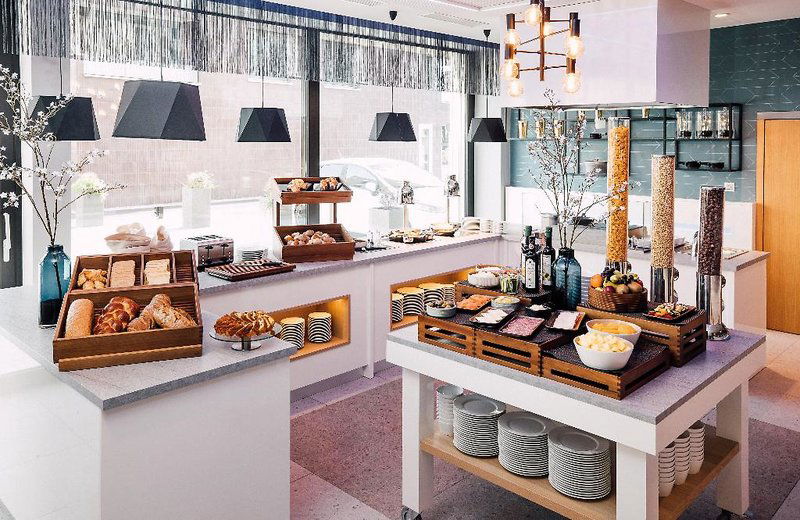 Hotel Leonardo Hotel Zurich Airport