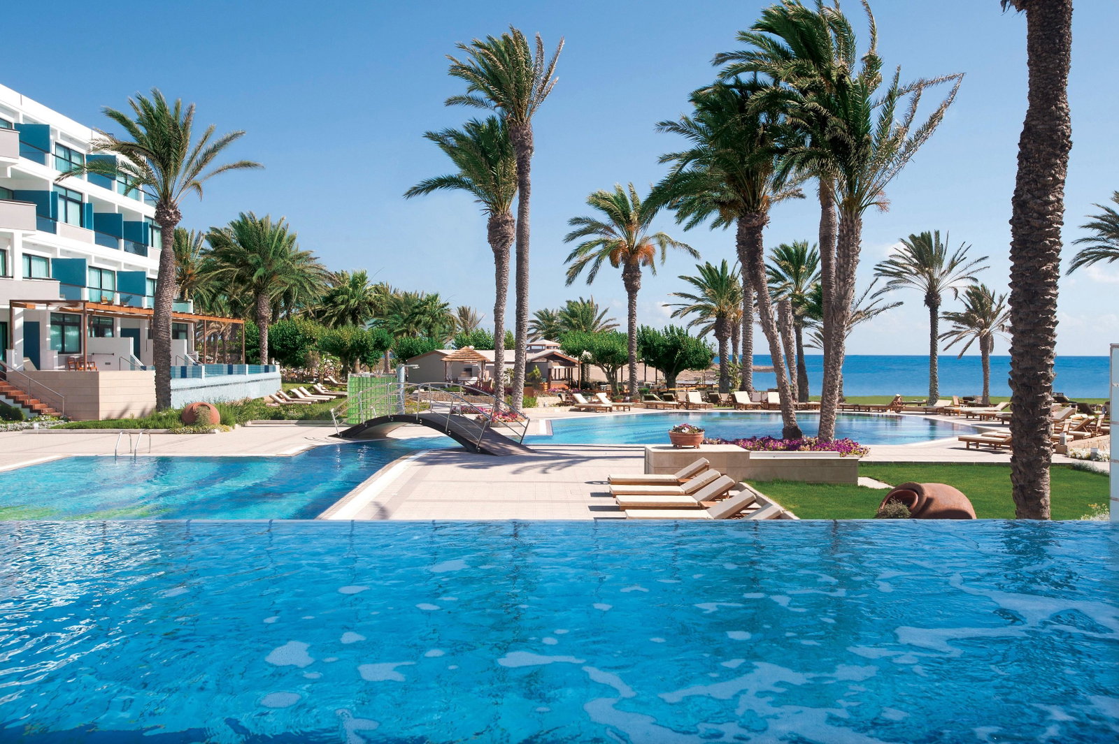 dal travel Constantinou Bros Asimina Suites Hotel