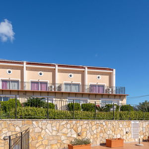 Hotel Big Village cazare Skala