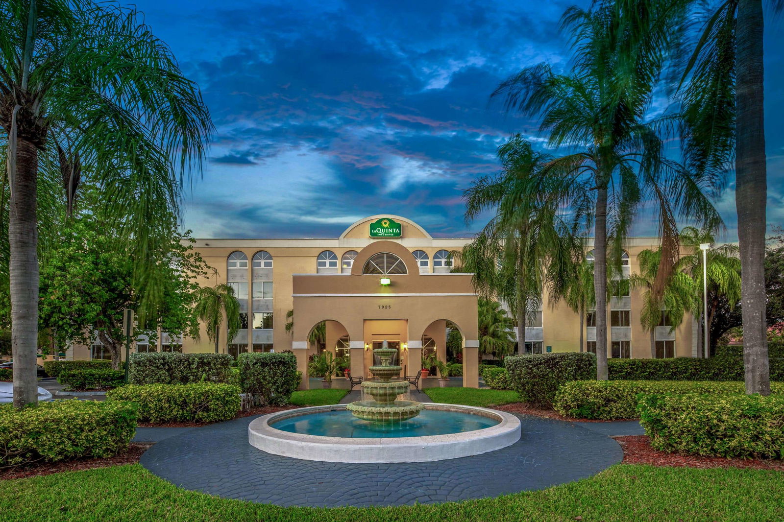 Hotel La Quinta Inn & Suites By Wyndham Miami Lakes