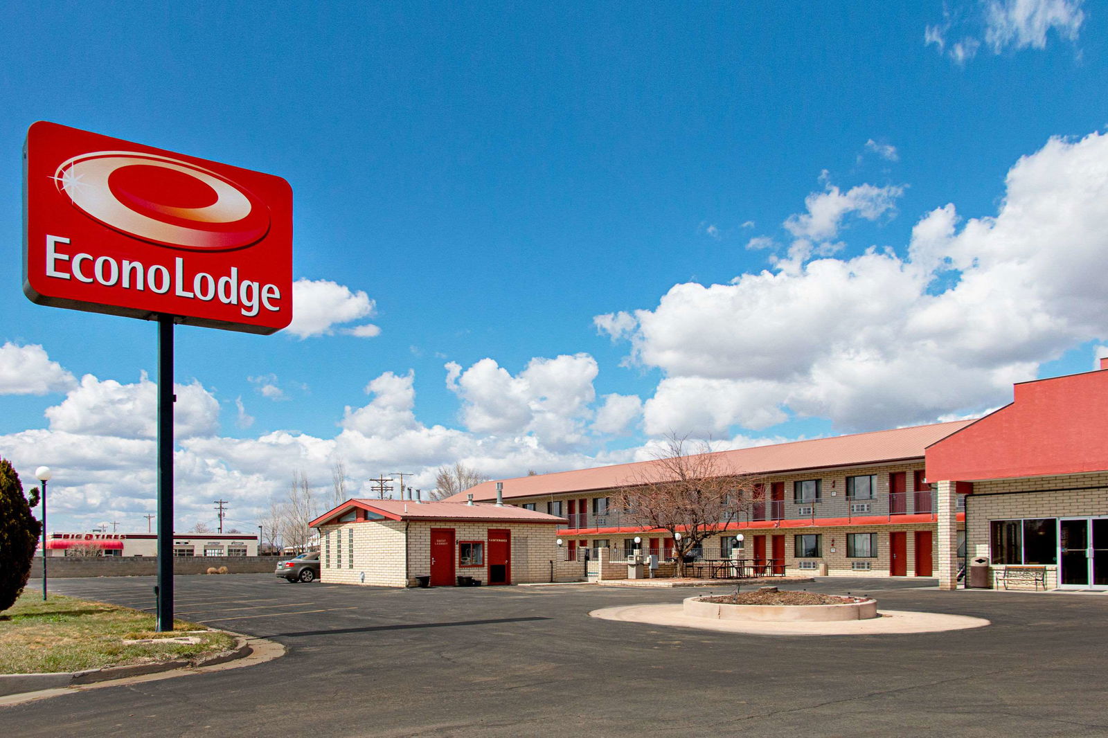 Hotel Econolodge Cortez