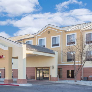 Hotel Ramada By Wyndham Denver International Airport cazare Denver City