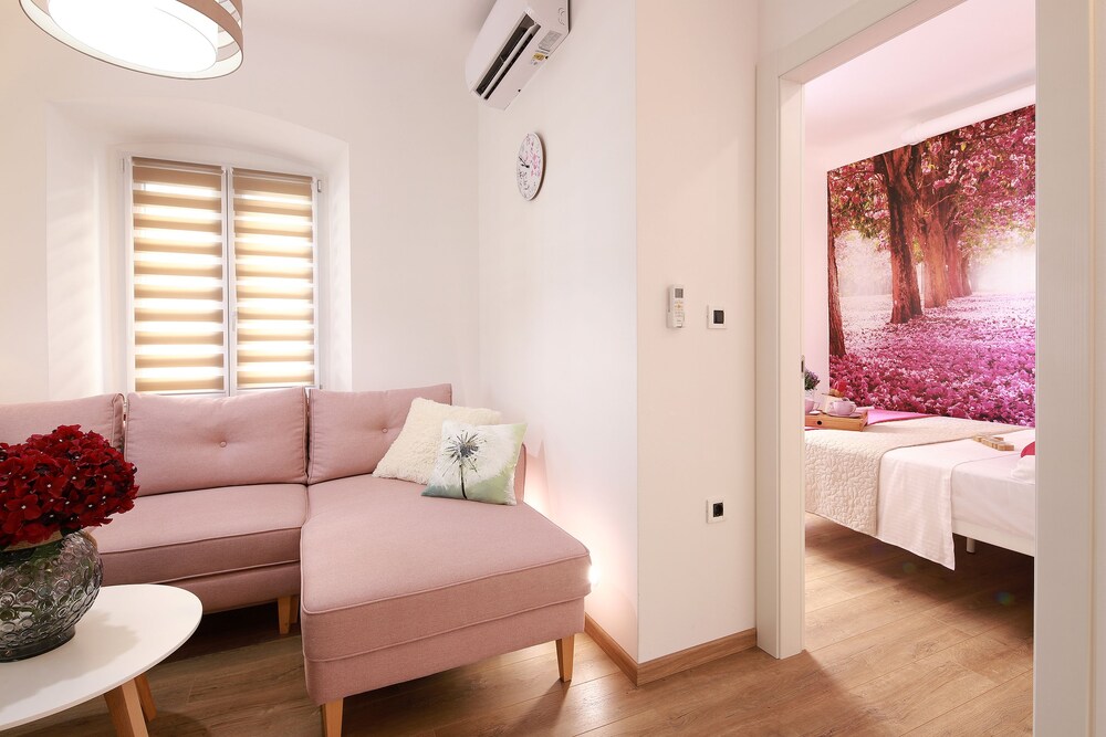 Hotel Luxury Apartments Sail