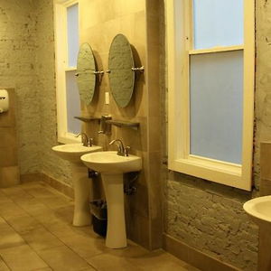 Hotel Hi Philadelphia Apple Hostel cazare New Philadelphia