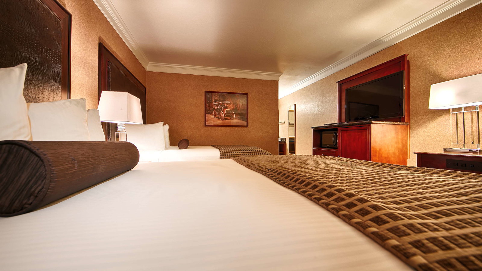 Best Western Plus Humboldt Bay Inn