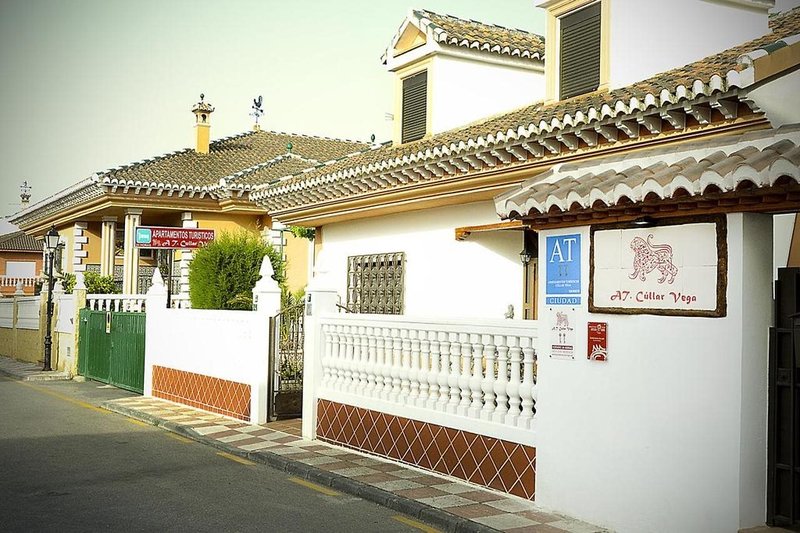Hotel Apartamentos Turisticos Cullar Vega