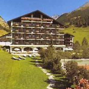 Hotel Le Mirabeau Hotel & Spa Zermatt cazare Zermatt