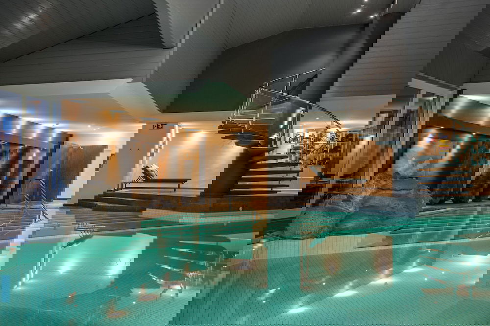 Hotel Huus Hotel Gstaad