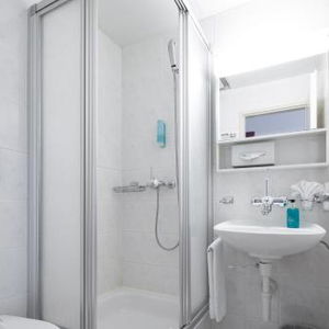 Hotel Hotel Lötschberg cazare Interlaken