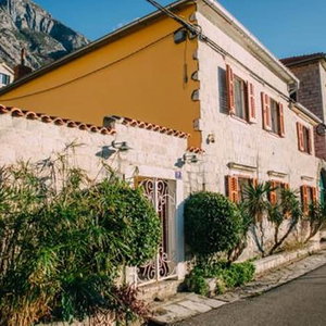 Hotel Casa Pasinovic cazare Kotor