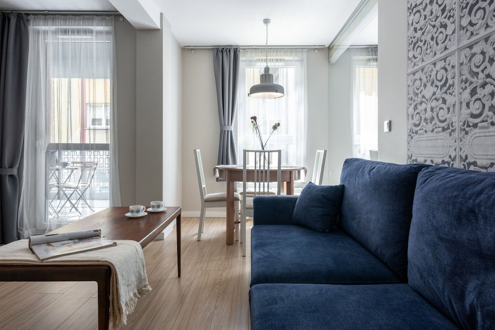 Hotel Apartamenty-Wroc Golden House