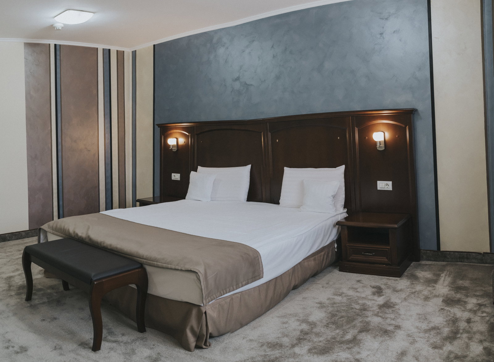 Hotel Aqua President