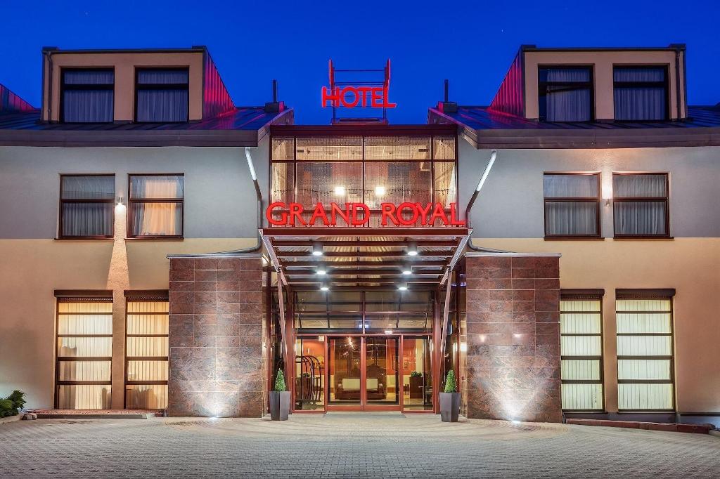 Hotel Grand Royal Hotel