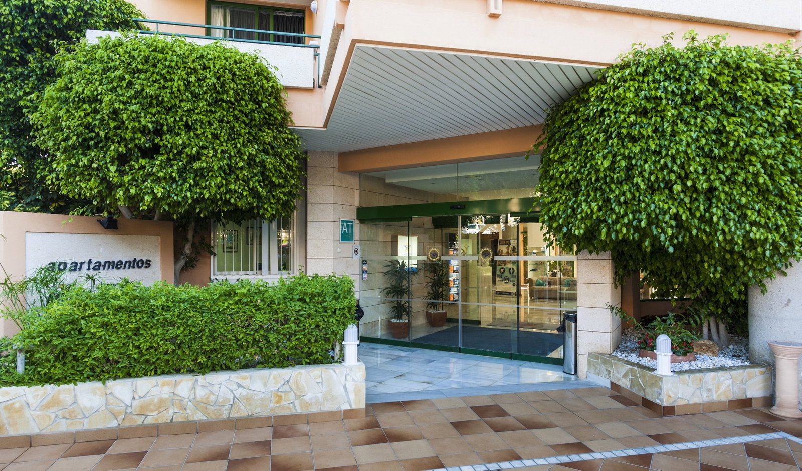 dal travel Globales Nova Apartments