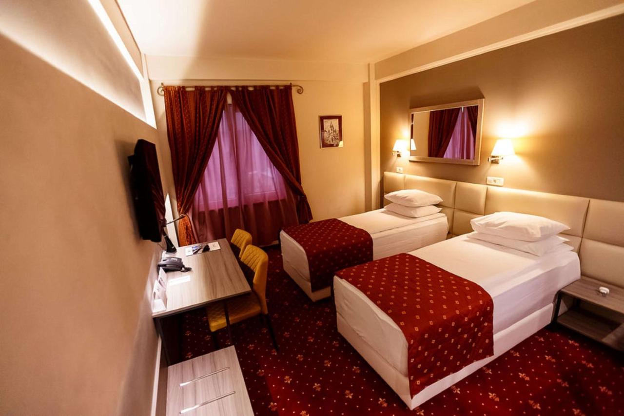 Best Western Plus Lido Hotel