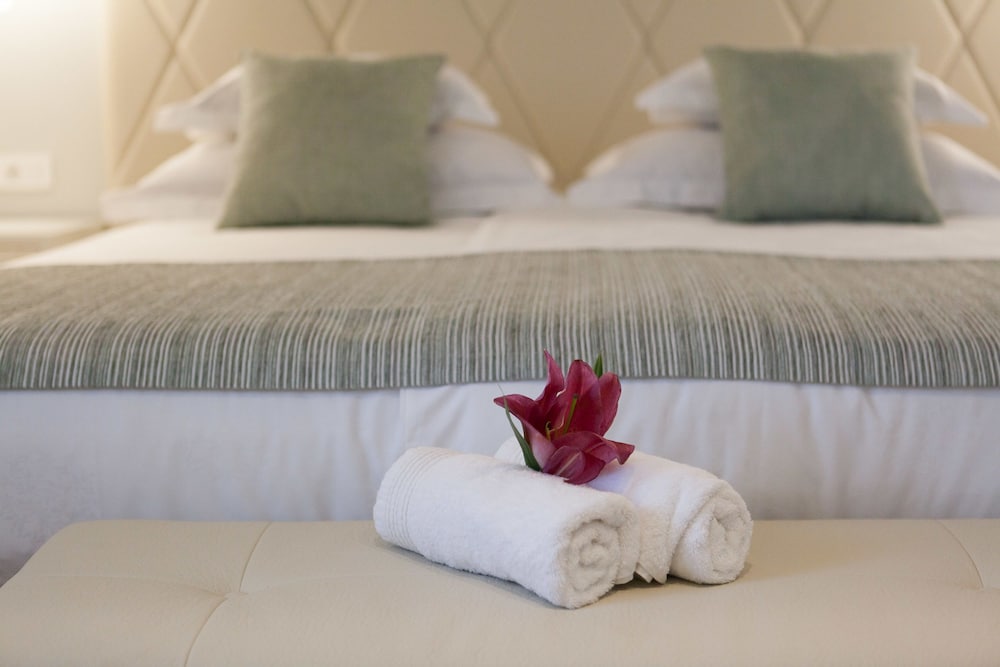 Balatura The Fine Bed & Breakfast