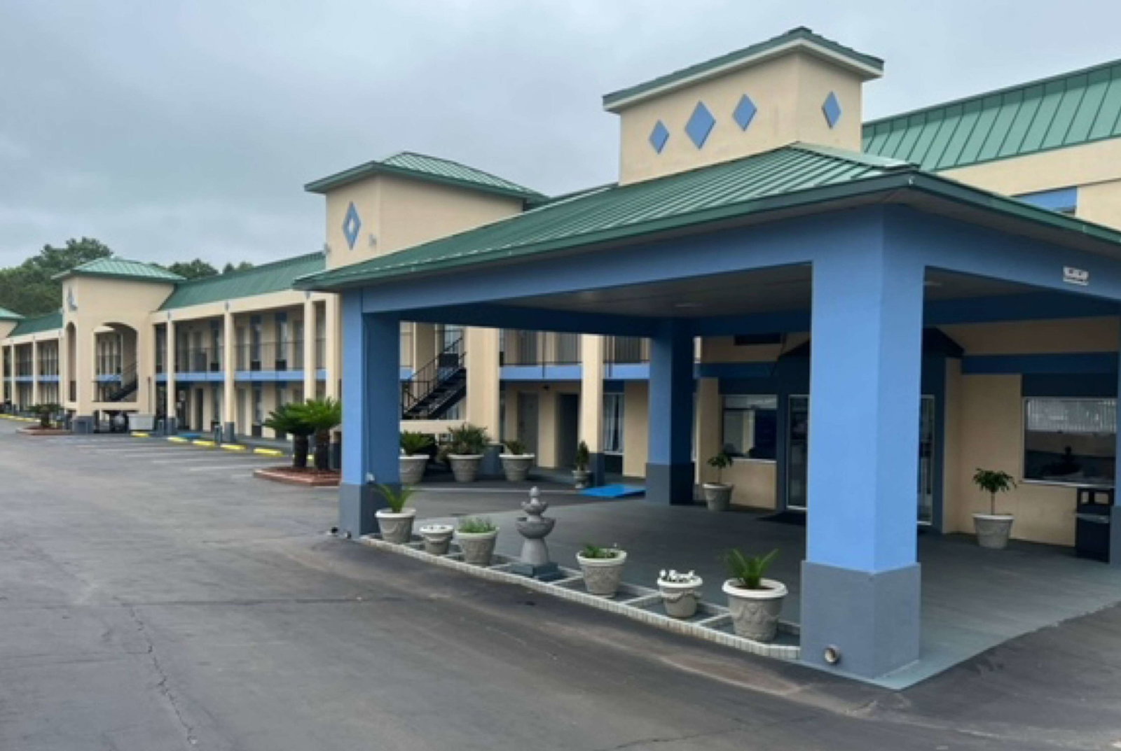 Days Inn By Wyndham Greenville
