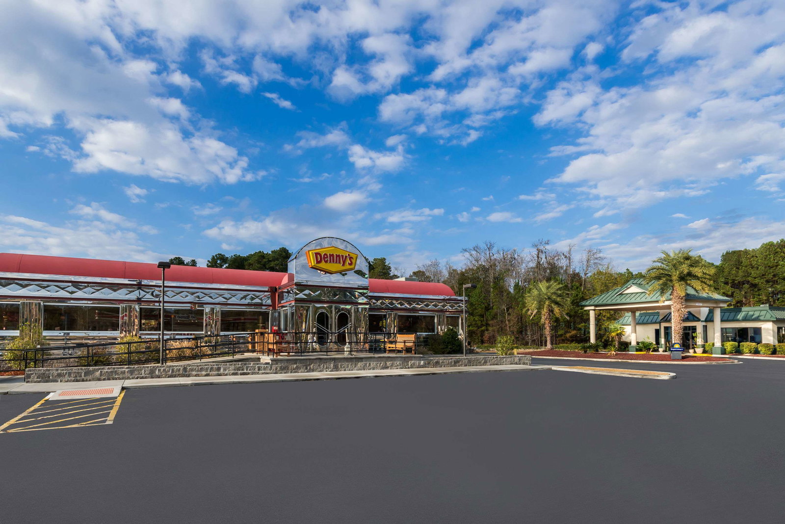 Hotel Days Inn By Wyndham Richmond Hill/Savannah