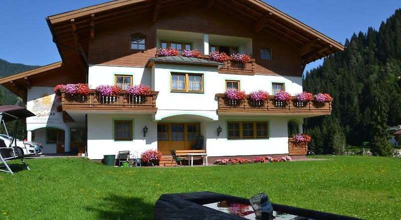 Hotel Holiday Appartements