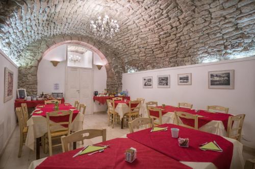 Hotel Bosa Queen House
