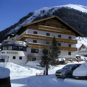 Hotel Valisera cazare Galtuer