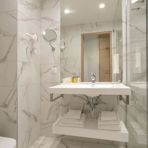 Hotel Centennial Hotel Tallinn cazare Tallinn