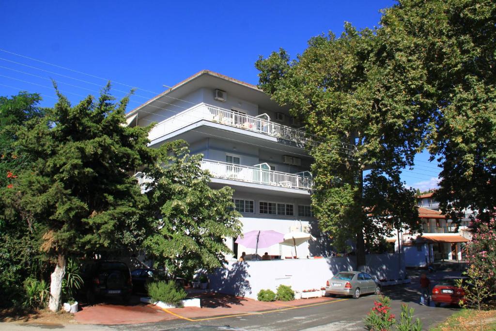 Hotel Galanis Studios And Apartments